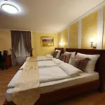 فندق أسوس كيل 3*