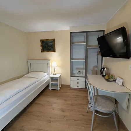 Hotel Esos Quelle