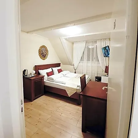 Esos Quelle Hotel