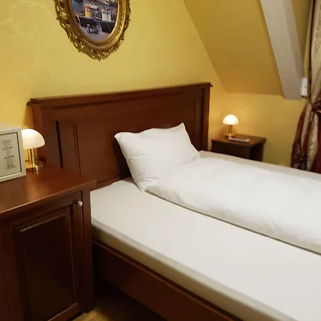 Hotel Esos Quelle 3*